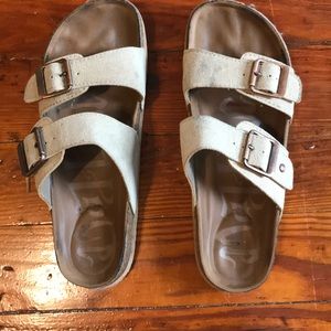 3 for $15! Mad Love Tan Sandals Size 6